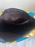 Pochette-wax-mariage-fleurs-africaine-bleu-jaune-bandouliere-sac-à-main-tissu-africain-petit-sac-Kemet-market-poche-interieur