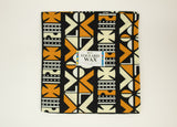 foulard wax africain, Bogolan noir marron beige foulard africain, tissu wax, headwrap africain, turban africain, accessoire africain, foulard en wax, mode africaine, Kemet Market
